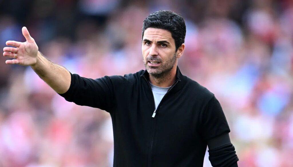 Carra warns Arteta over celebrity interviews