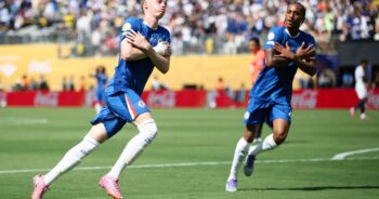 พัลเมอร์เบิ้ล+จ่าย! สิงห์ถล่ม เปแอสเช 3-0 ชิวสโมสรโลก